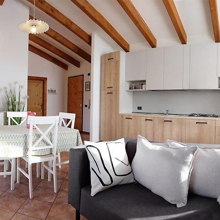 La Casa Di Athos Διαμέρισμα Tenna Εξωτερικό φωτογραφία